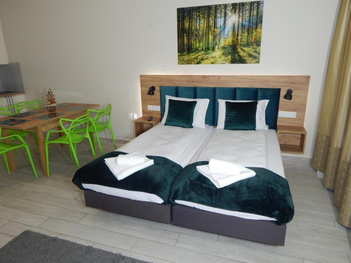 Agat Apartament Czarna Gora Sienna  Dış mekan fotoğraf