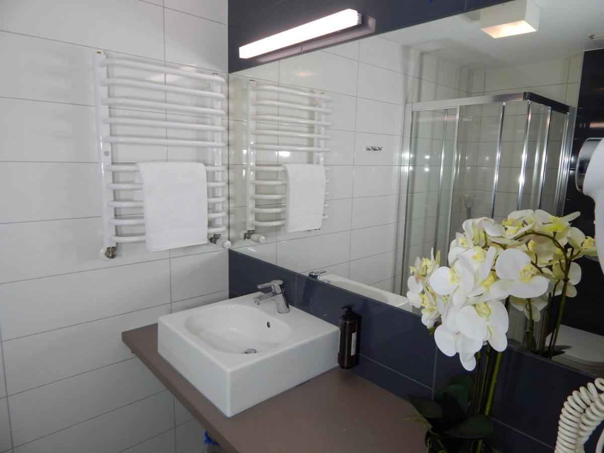 Agat Apartament Czarna Gora Sienna  Dış mekan fotoğraf